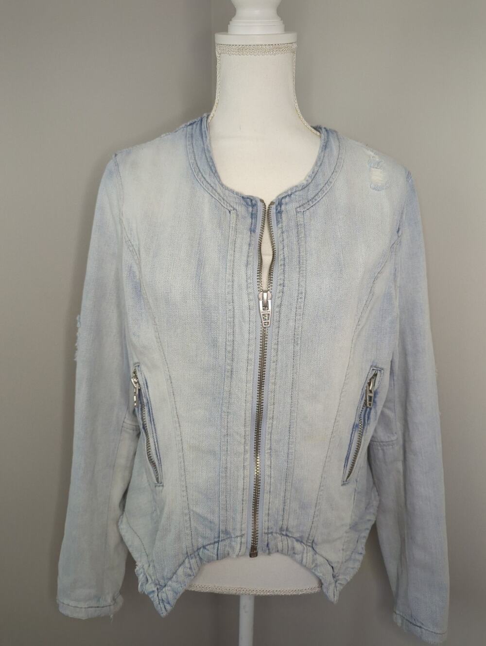 BlankNYC Denim Jacket Medium Light Wash Moto Zip Cropped Casual